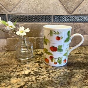 Roy Kirkham Fine Bone China Mug Alpine Strawberry from Sweden 1998 Vintage